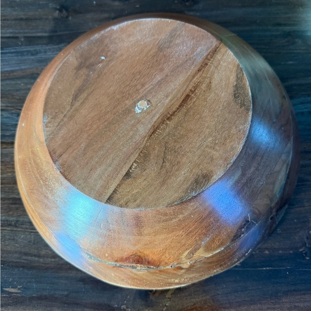 New Acacia Handcrafted Wooden Salad Bowl with Serving Spoons - Picture 6 of 6